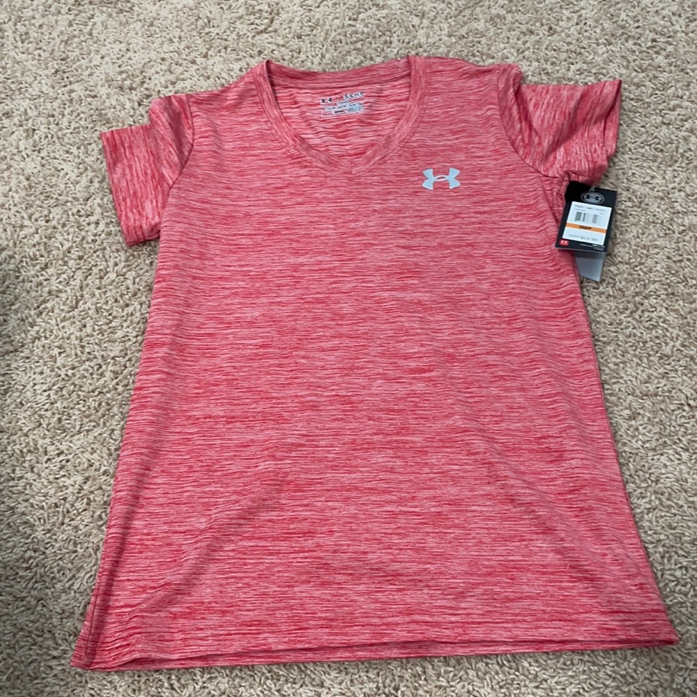 Small red under armor heat gear shirt